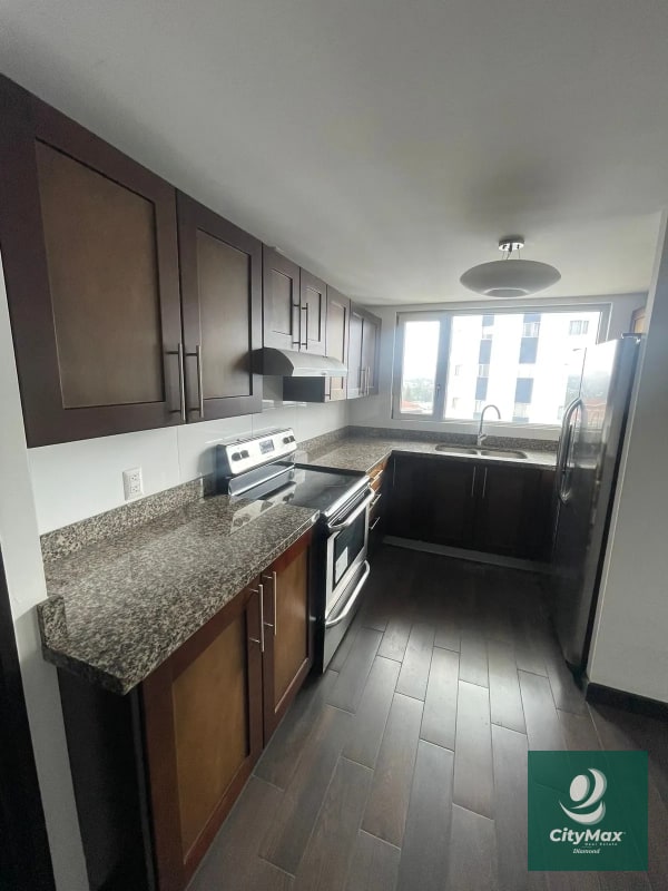 Apartamento en Renta en Zona 14, Ciudad de Guatemala - 1