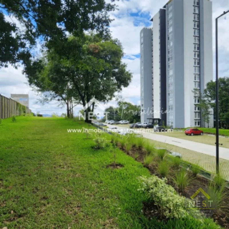 Apartamento en primer nivel con jardín y pérgola en VENTA | SAKAI - final de la Roosevelt - 5