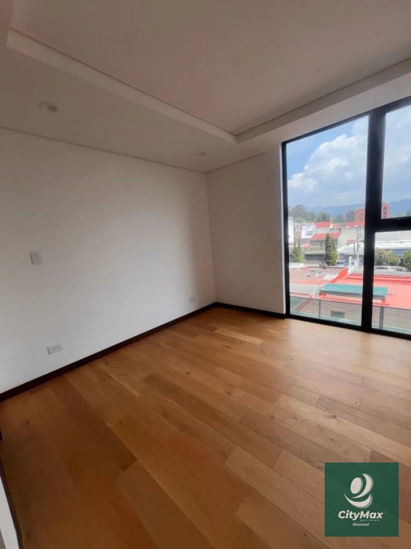 Apartamento nuevo en Renta en Edificio Quinta Avenida Zona 14 - 5