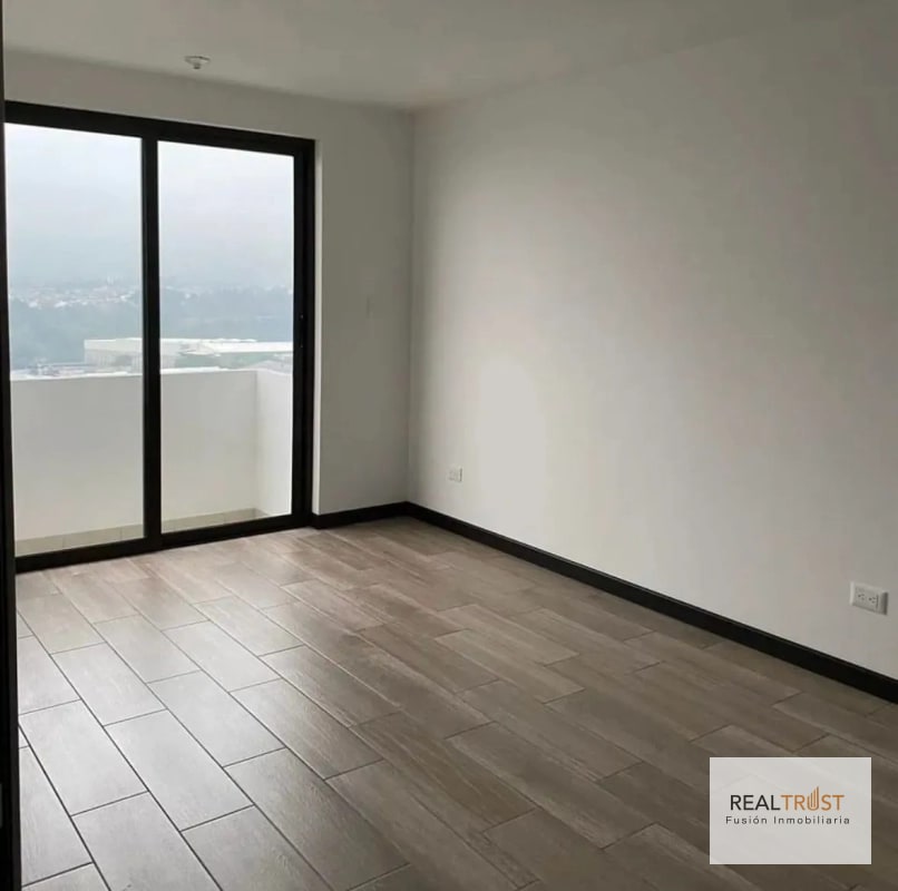 APARTAMENTO EN VENTA PETAPOLIS ZONA 12 PARA INVERSIONISTAS - 2