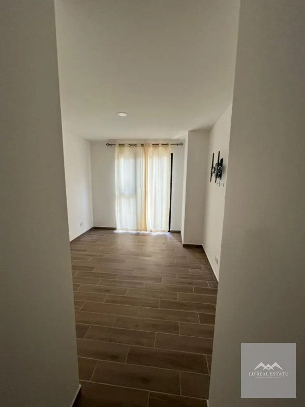 Apartamento de dos habitaciones en z14 - 3