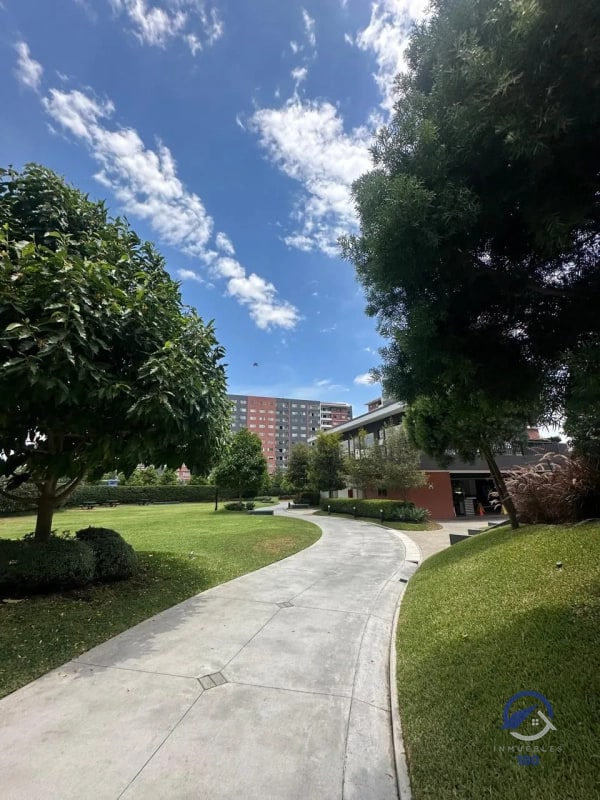 Apartamento en renta en Apartamentos Segheria, zona 14, Ciudad de Guatemala - 2