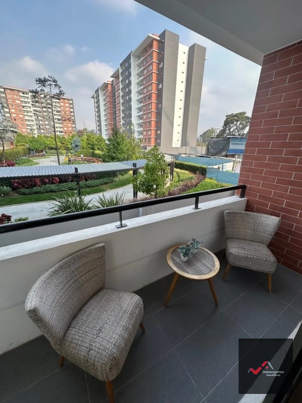 APARTAMENTO EN RENTA ZONA 14 LA VILLA - 5