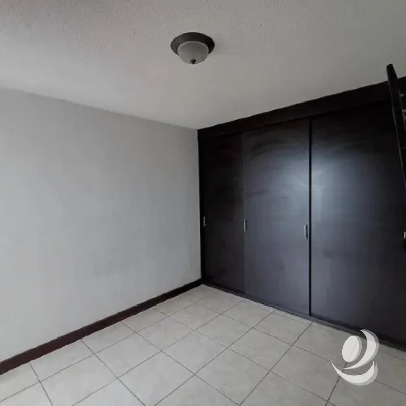 Apartamento en Venta Alta Villa El Naranjo Z. 11 Mixco - 11