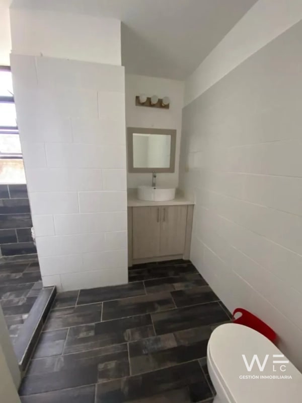 VENDO APARTAMENTO ZONA 14 - 2