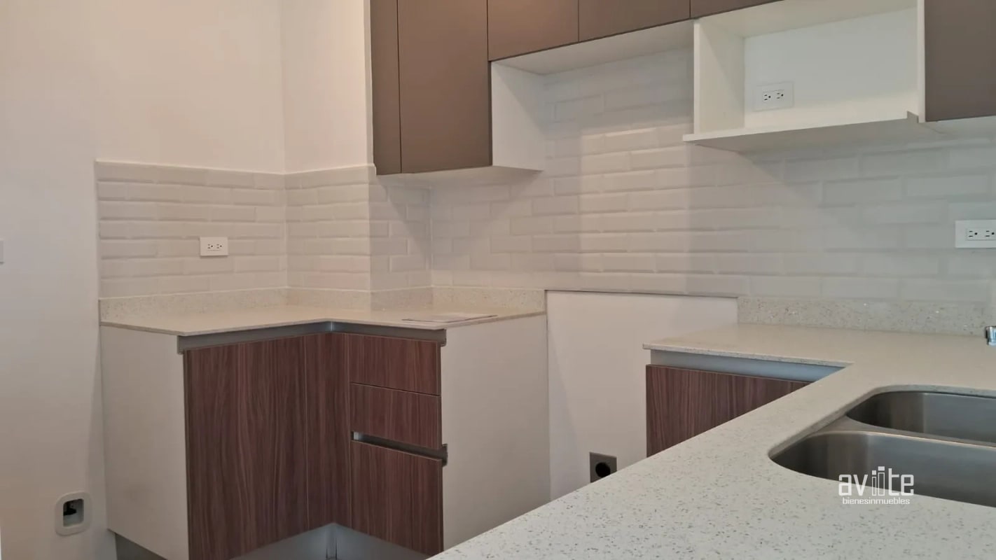 Condado Naranjo, NUVO, 3 habitaciones, sala familiar Q6,000 manto.incluido - 8