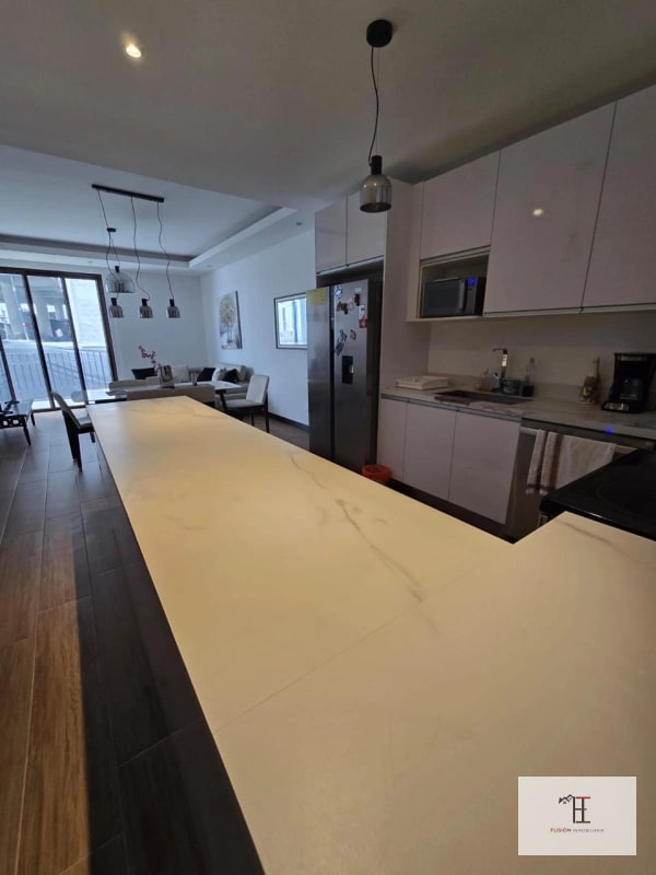 Rento / Vendo apartamento en zona 16,  Cayalá Lirios 3 - 7