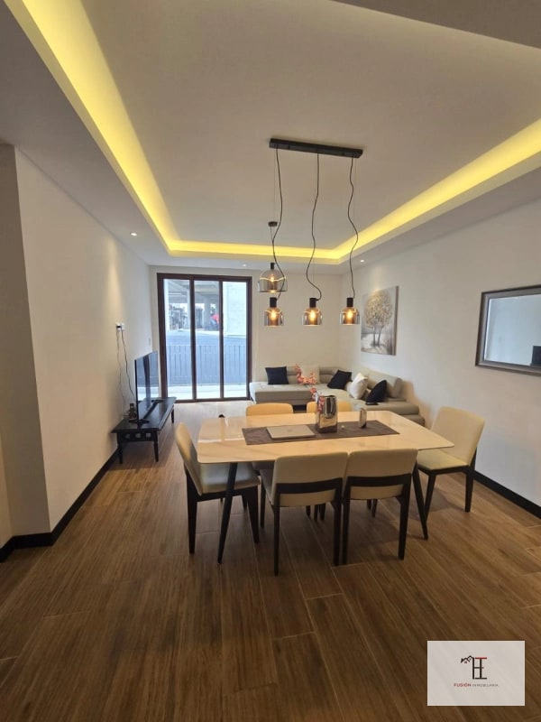Rento / Vendo apartamento en zona 16,  Cayalá Lirios 3 - 5