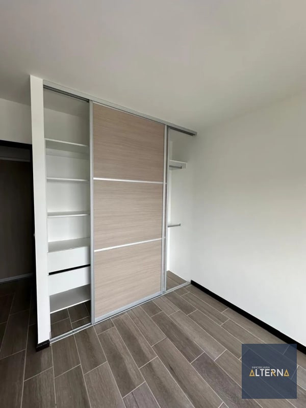Amplio Apartamento en Renta en Zona 14 Edificio Segheria - 8