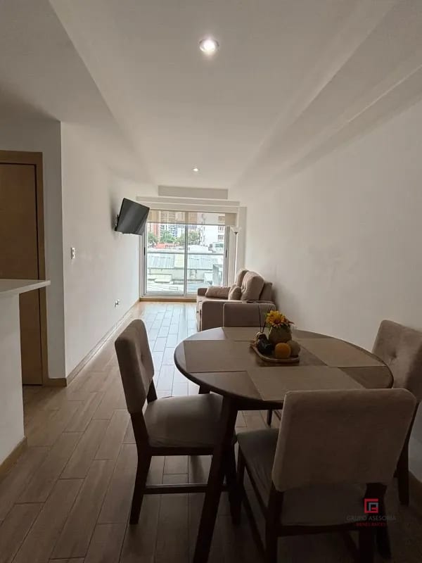 Lindo apartamento en renta en City Haus Zona 10 — Apartamento en Alquiler en City Haus, Zona 10, Guatemala, Ciudad — foto 1 de 15