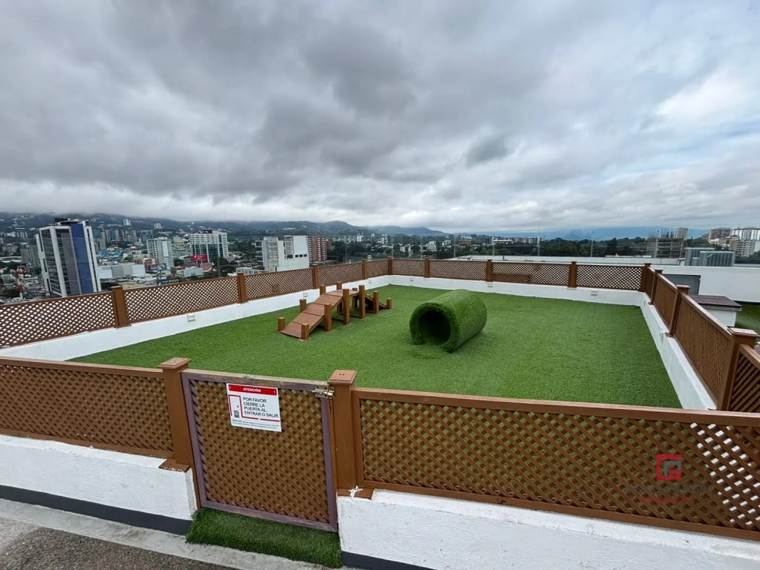 Lindo apartamento en renta en City Haus Zona 10 - 4