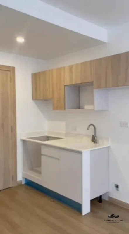 APARTAMENTO EN VENTA ZONA 4 - 9
