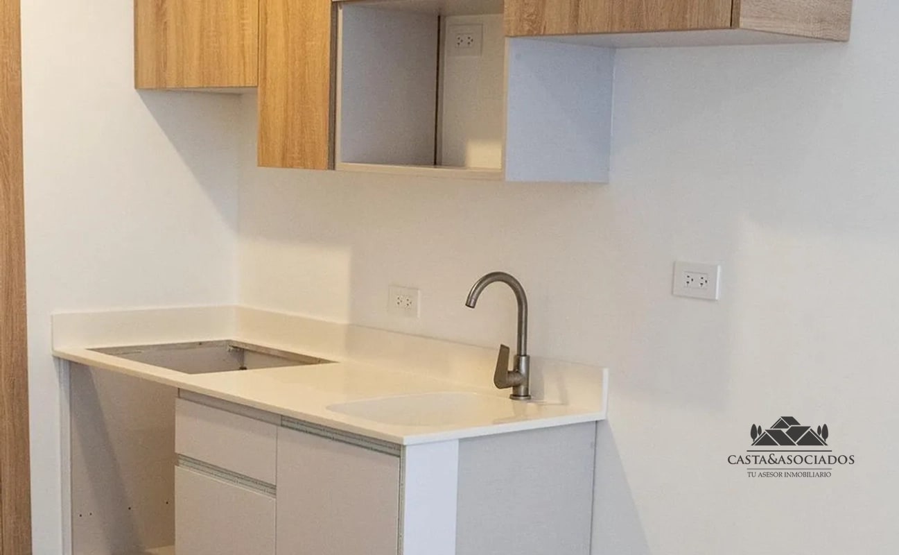 APARTAMENTO EN VENTA ZONA 4 - 3