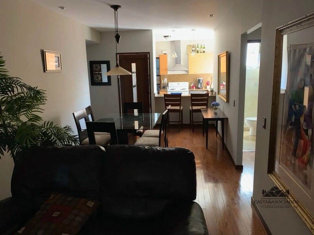 APARTAMENTO EN VENTA ZONA 14 - 8