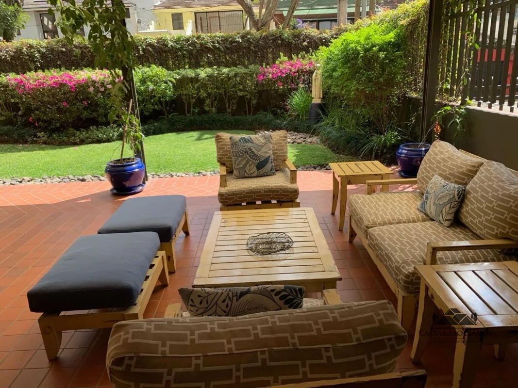 APARTAMENTO EN VENTA ZONA 14 - 1