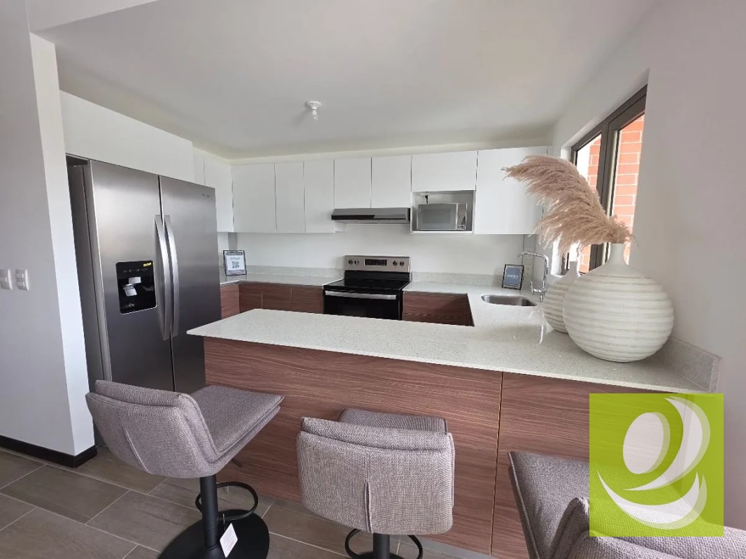 Vendo Apartamento nuevo en Seghería zona 14 - 6
