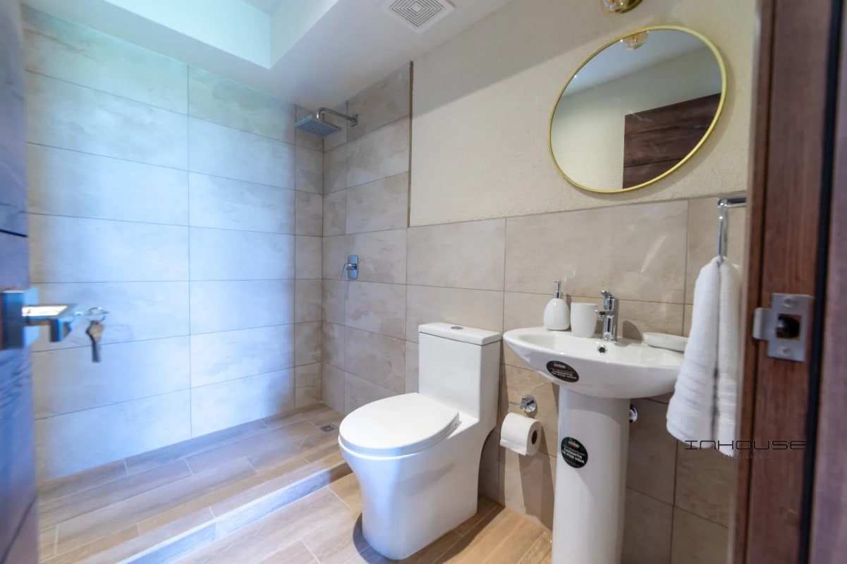 APARTAMENTO EN VENTA SAN JOSE PINULA, CON JARDÍN - EN PLANOS - 2