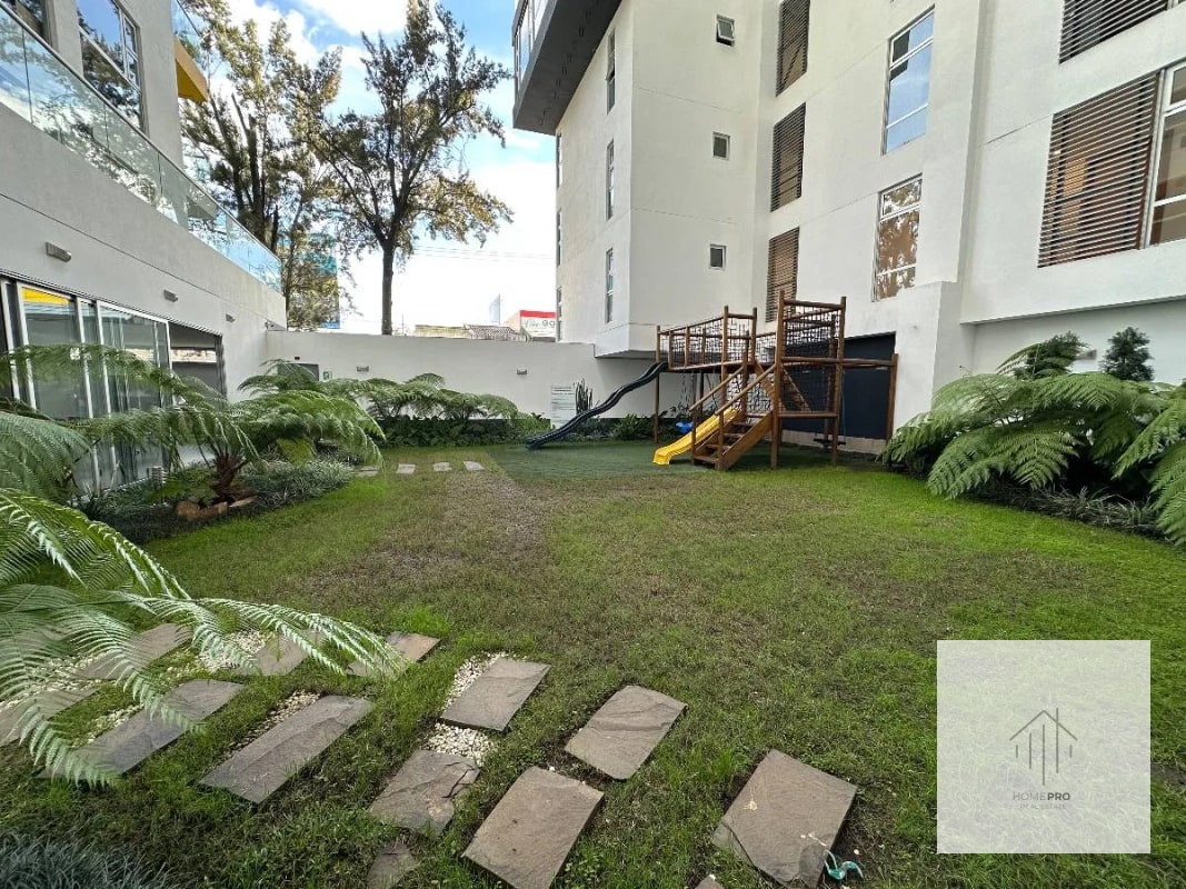 Apartamento en Venta en Zona 10 - 3