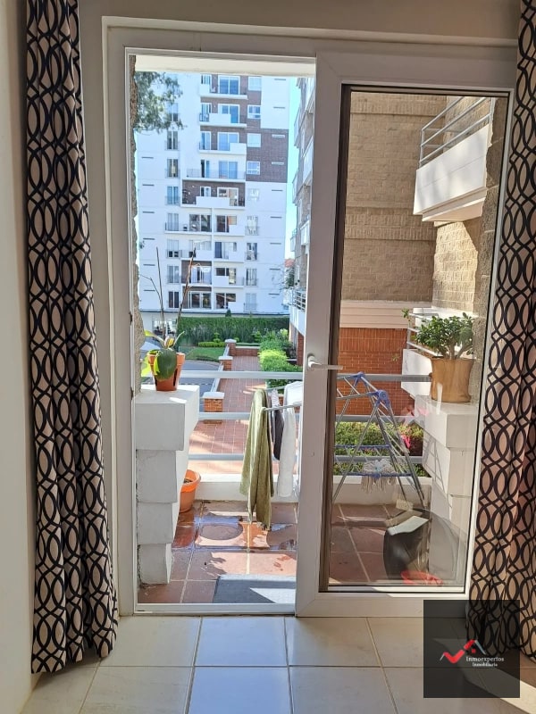 APARTAMENTO EN VENTA ZONA 7 JARDINES DE LA FLORESTA I - 10