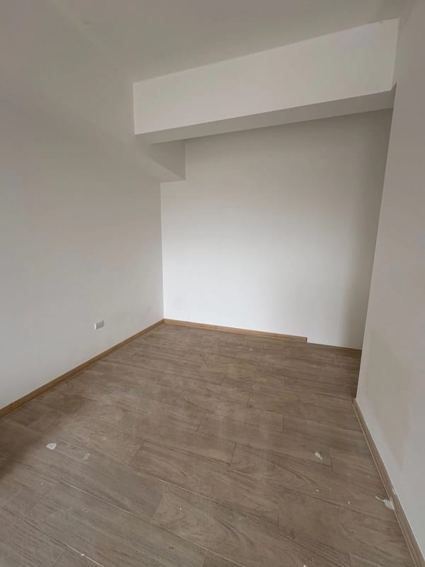 Apartamento en renta en Edificio de zona 10. Con cuarto de servicio! — Apartamento en Alquiler en Zona 10, Guatemala, Ciudad — foto 8 de 9