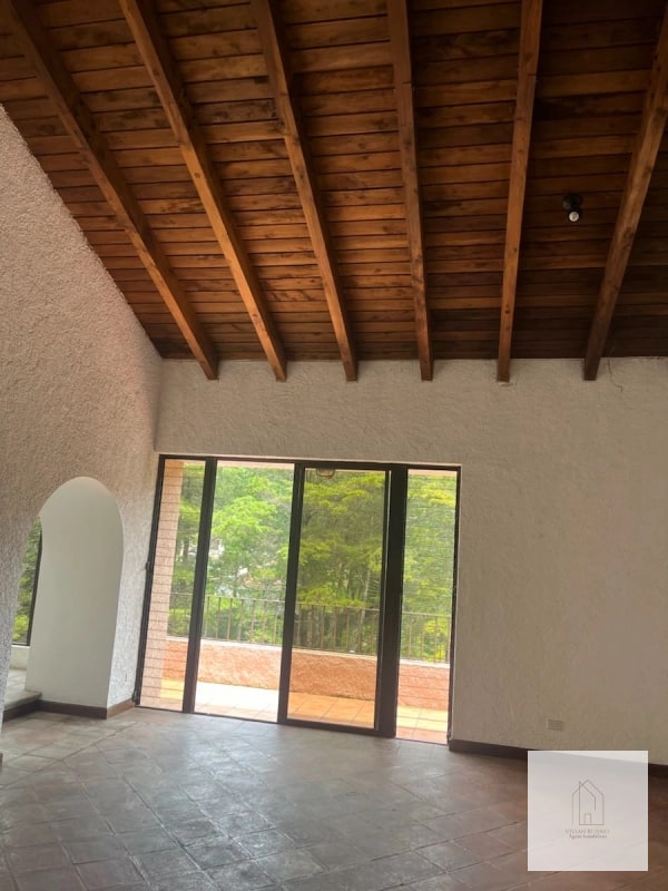 Apartamento amplio en venta/renta zona 15 - 13