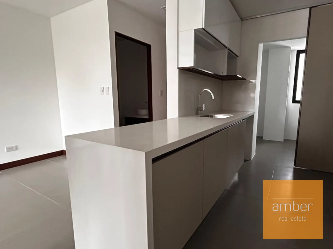 Apartamento en Edificio Ailé, zona 13 - 9