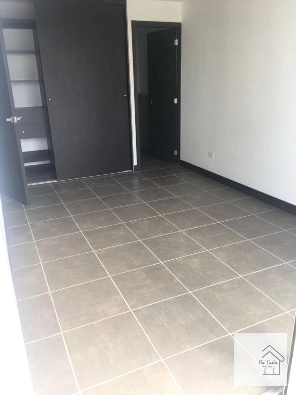 Venta apartamento zona 15 VHI - 5