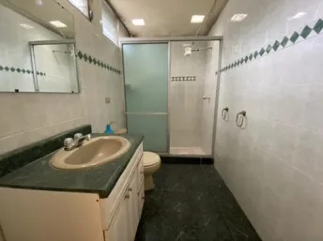 OPORTUNIDAD DE INVERSIÓN | Apto. en VENTA, PERFECTO para rentar a estudiantes | USAC - Z.12 — Apartamento en Venta en Avenida Petapa, Zona 12, Guatemala, Ciudad — foto 2 de 16