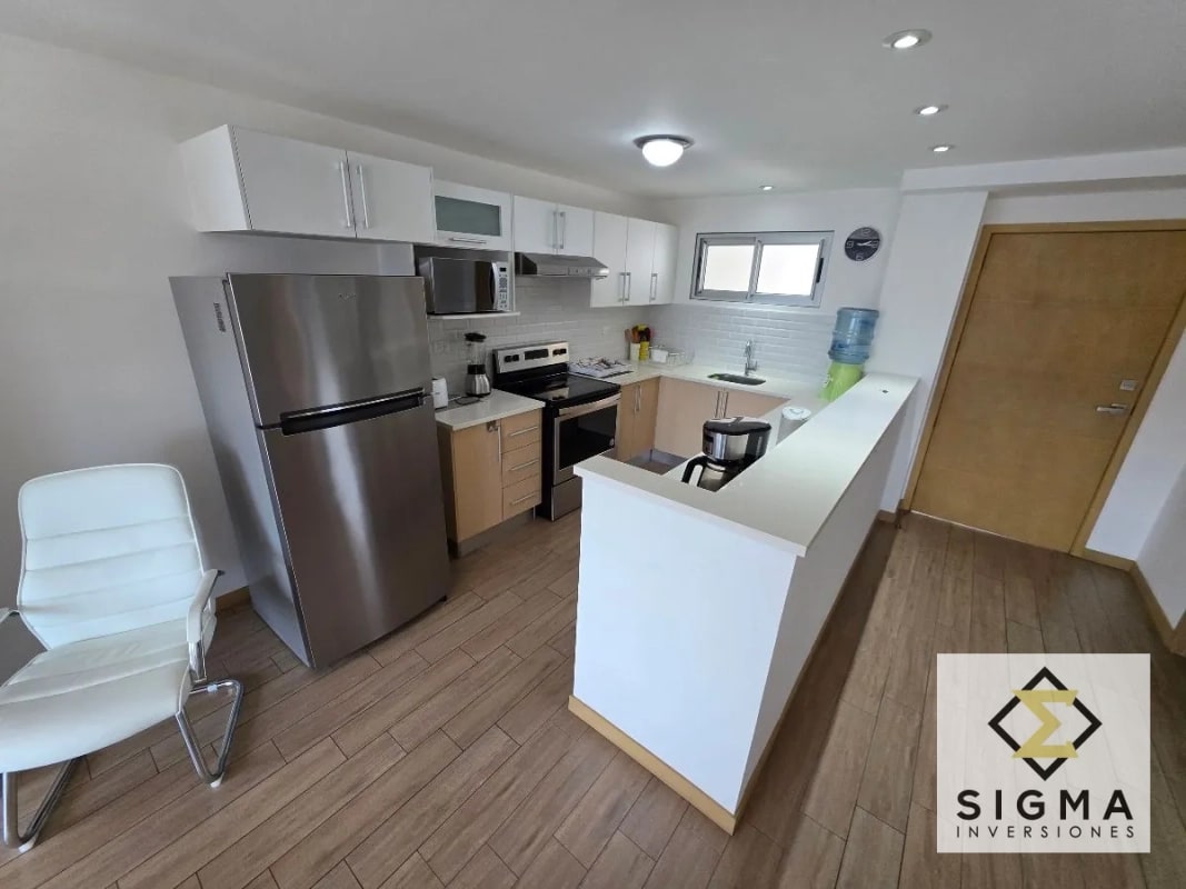 EN VENTA: Apartamento en zona 10, CITYHAUS, 2 habitaciones 2 parqueos - 13