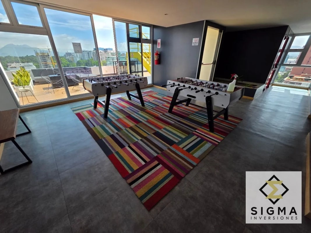 EN VENTA: Apartamento en zona 10, CITYHAUS, 2 habitaciones 2 parqueos - 3