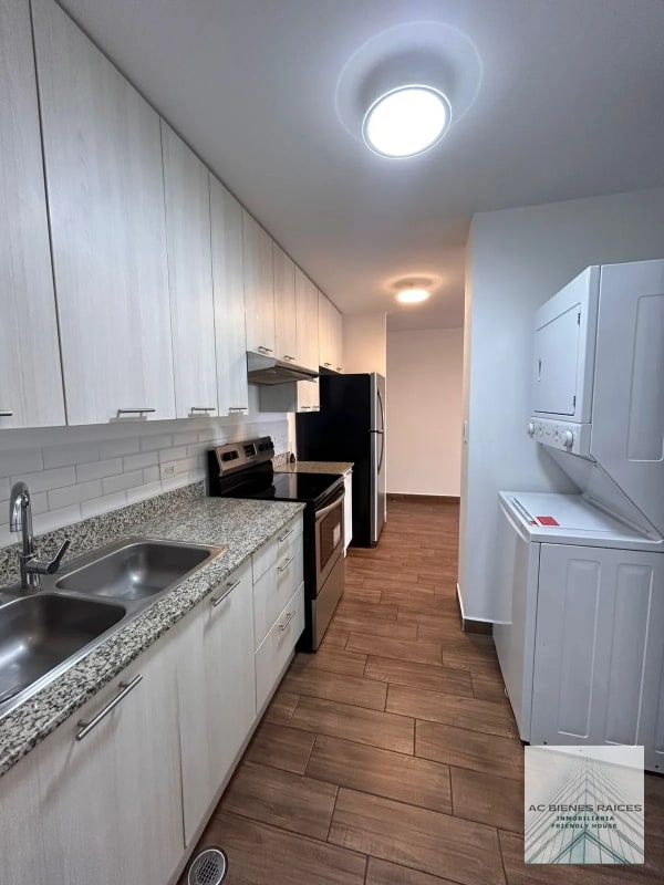RENTA /VENTA  APARTAMENTO BALMES ZONA 11 - 14