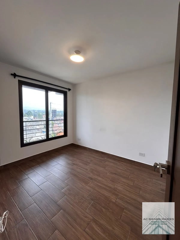 RENTA /VENTA APARTAMENTO BALMES ZONA 11 - 9