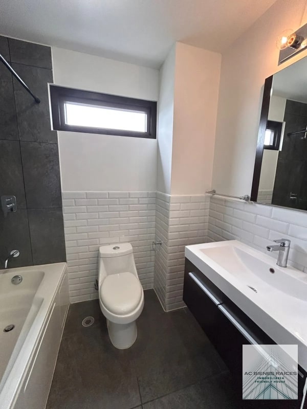 RENTA /VENTA APARTAMENTO BALMES ZONA 11 - 7