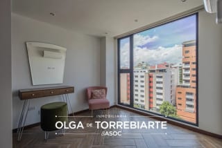 Apartamento amueblado en Naori, Zona 10 — Apartamento en Venta en Naori, Zona 10, Guatemala, Ciudad — miniatura 7 de 16