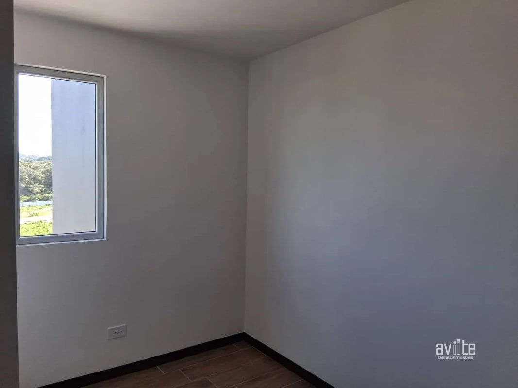 Condado Naranjo, NUVO, 3 habitaciones, sala familiar  Q6,000 manto.incluido - 9