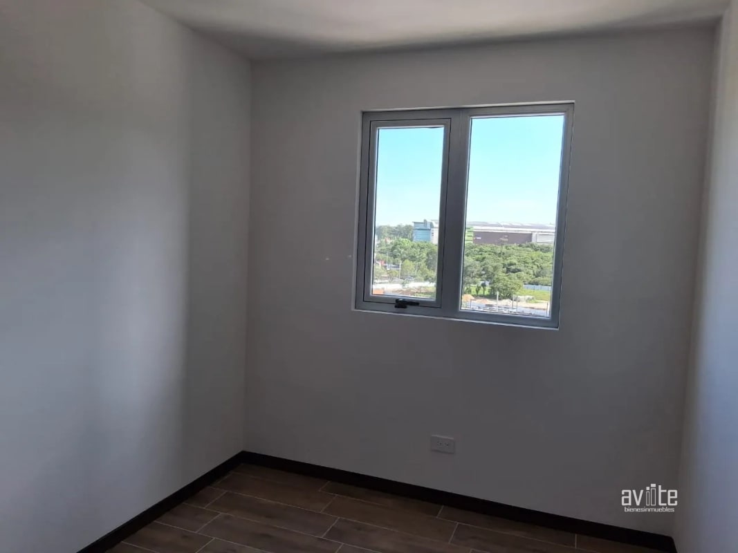 Condado Naranjo, NUVO, 3 habitaciones, sala familiar  Q6,000 manto.incluido - 11
