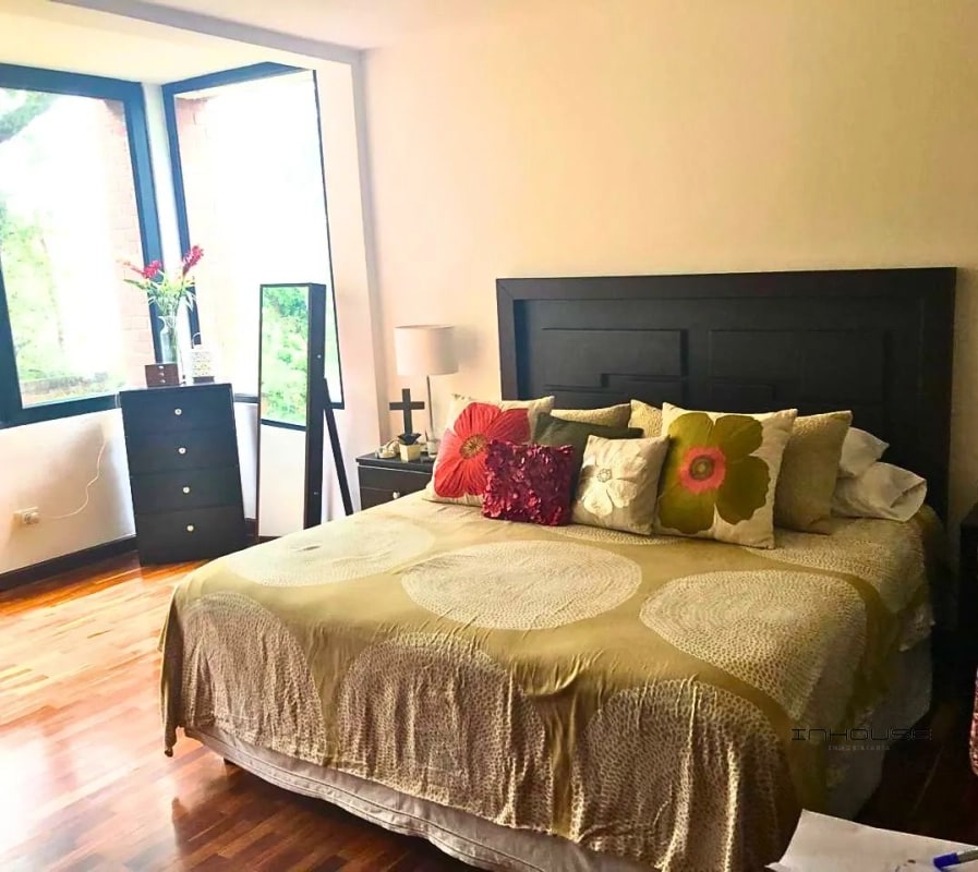 APARTAMENTO EN VENTA ZONA 16 ENCINOS DE CAYALA CON JARDIN - 5