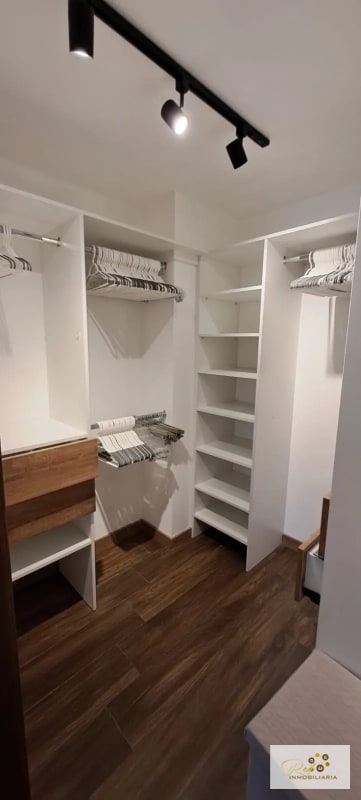 Venta de Apartamento Edificio Casa Clara z10 - 10