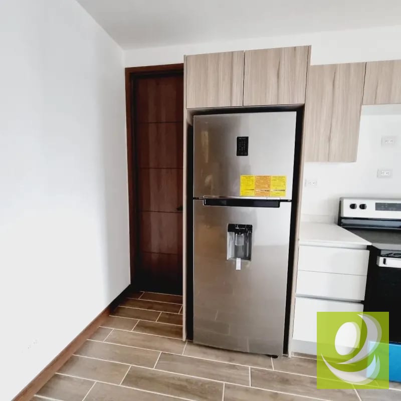 APARTAMENTO EN VENTA ZONA 14 — Apartamento en Venta en Vila Catorce, Zona 14, Guatemala, Ciudad — foto 6 de 9