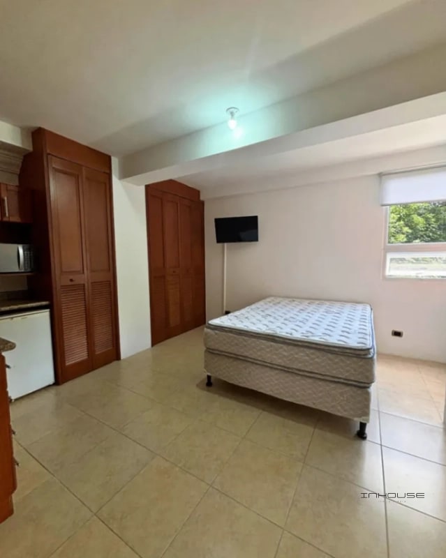 APARTAMENTO EN RENTA AMUEBLADO ZONA 16, LA MONTAÑA - TIPO ESTUDIO - 3