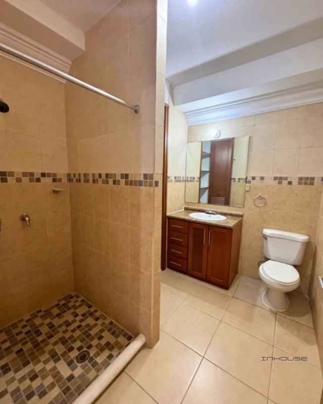 APARTAMENTO EN RENTA ZONA 16, LA MONTAÑA - 2