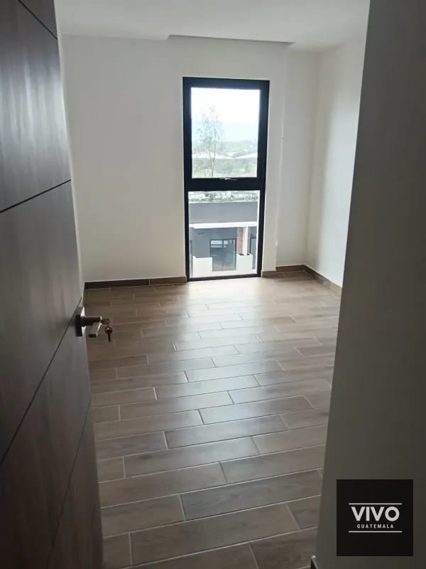 Se renta apartamento, 3 hab, Parque 14, $1300 — Apartamento en Alquiler en Parque 14, Zona 14, Guatemala, Ciudad — foto 9 de 10