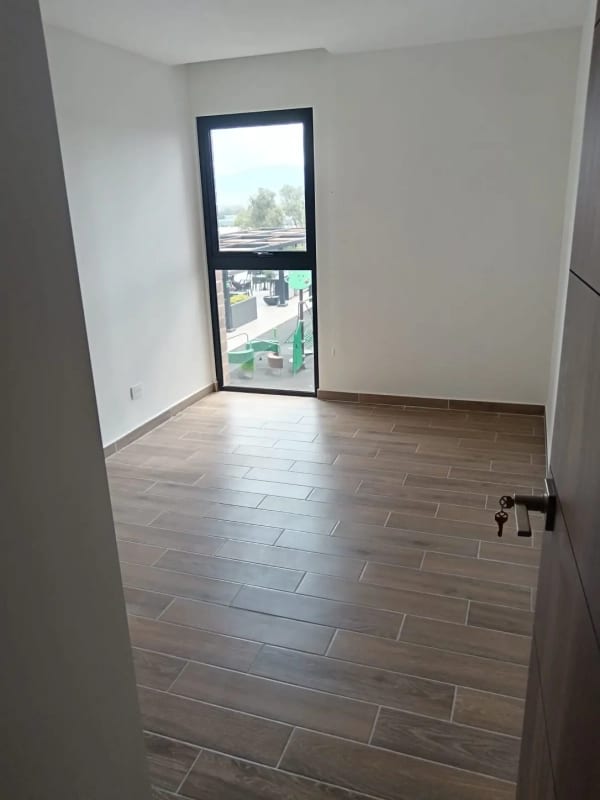 Se renta apartamento, 3 hab, Parque 14, $1300 — Apartamento en Alquiler en Parque 14, Zona 14, Guatemala, Ciudad — foto 7 de 10