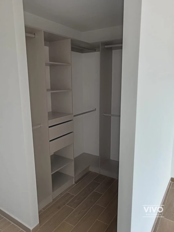 Se renta apartamento, 3 hab, Parque 14, $1200 - 2