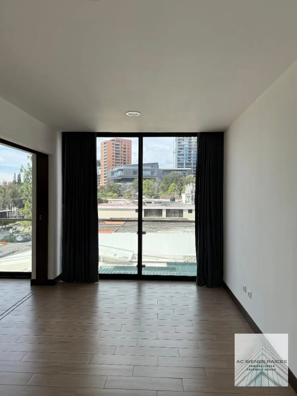 INVERSIONISTAS AVENIK ZONA 15 EN VENTA - 7