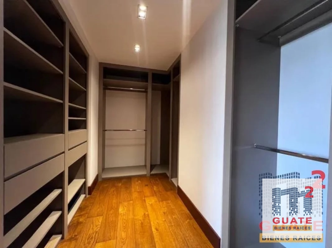 Apartamento en Venta, Zona 15 - 14
