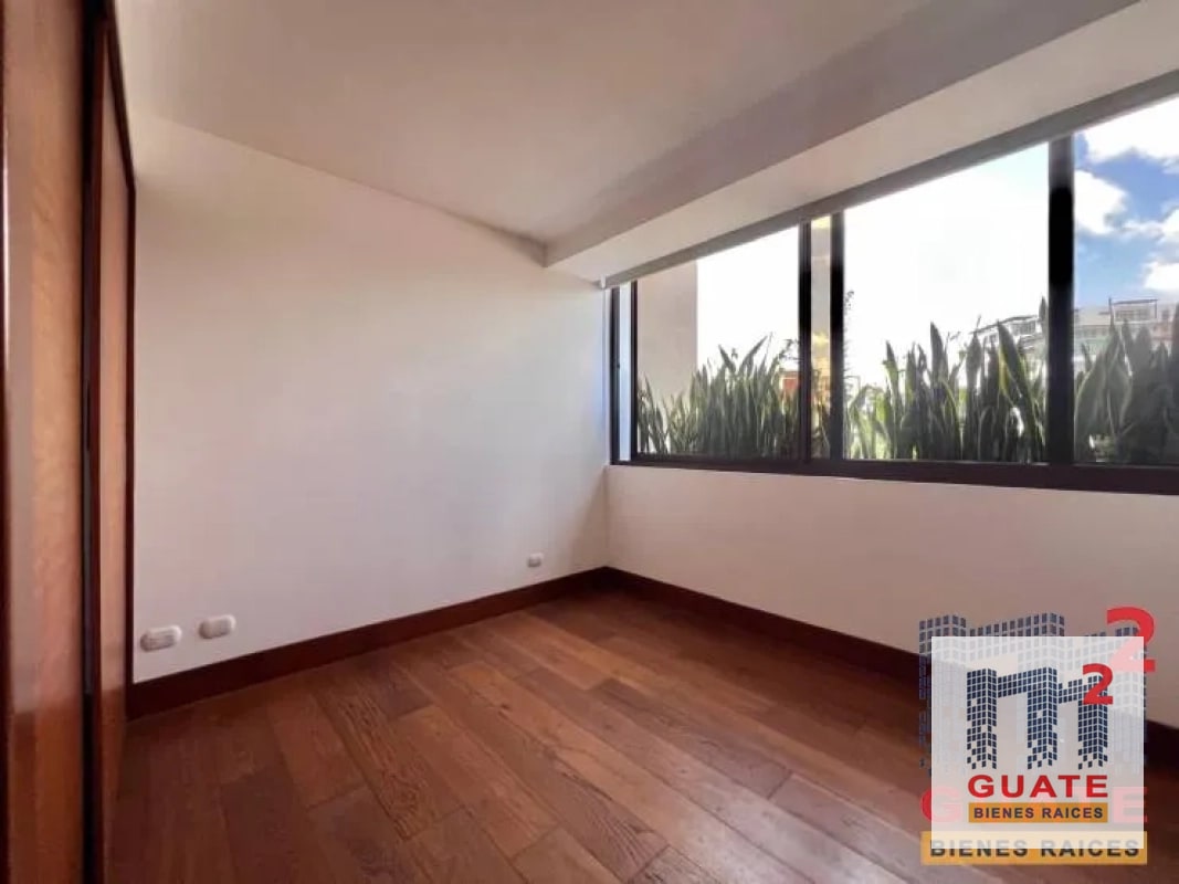 Apartamento en Venta, Zona 15 - 12