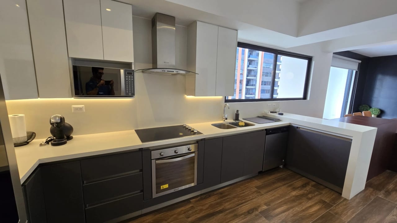 Se Vende Apto. Edificio Casa Clara, Zona 10. — Apartamento en Venta en Casa Clara, Zona 10, Guatemala, Ciudad — foto 13 de 17