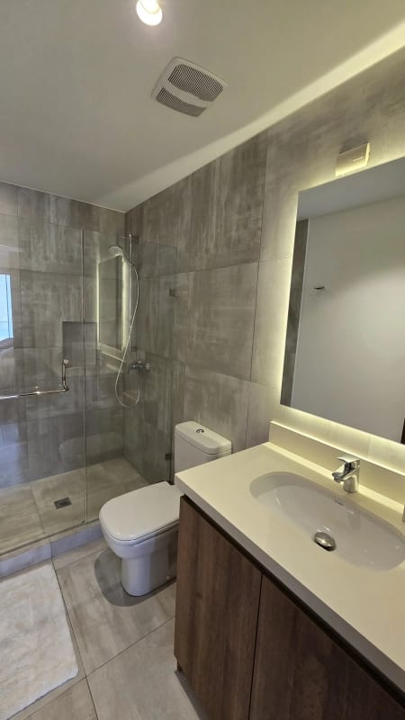 Se Vende Apto. Edificio Casa Clara, Zona 10. — Apartamento en Venta en Casa Clara, Zona 10, Guatemala, Ciudad — foto 4 de 17