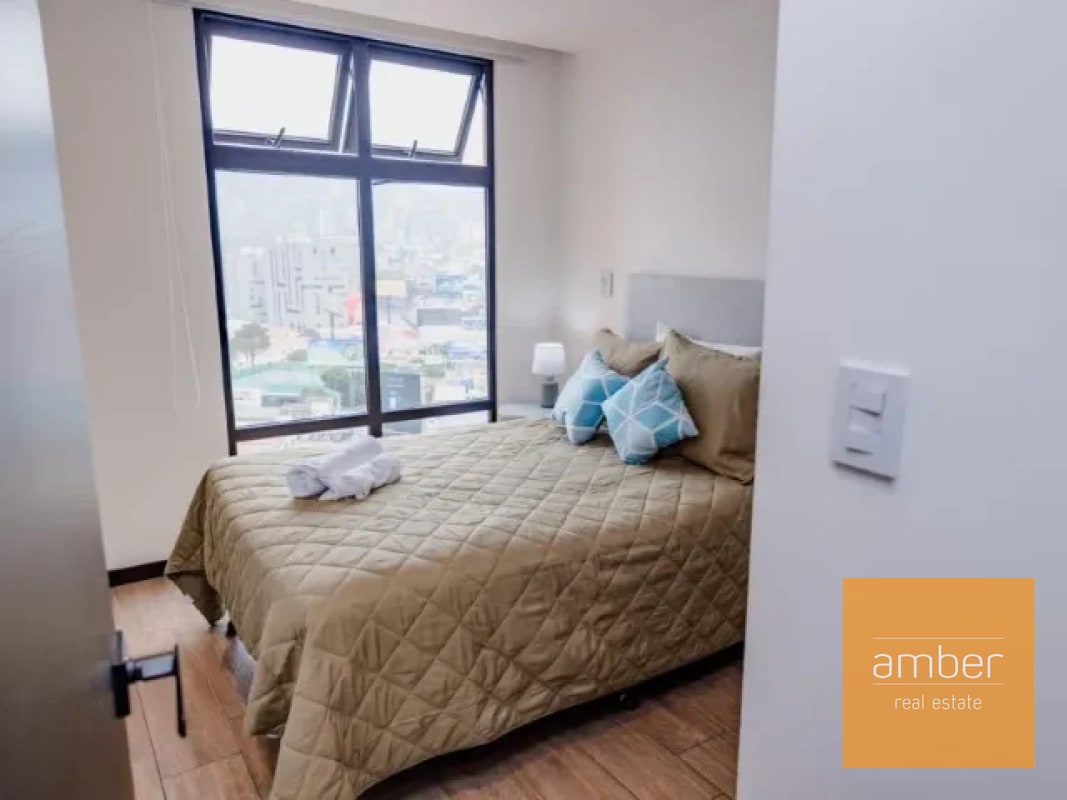 Apartamento en Edificio IQ10, zona 10 - 14